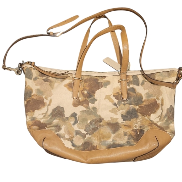 Coach Handbags - Coach Bleecker Cooper Large Satchel Purse Camo Flower Print Bag With Dust Bag